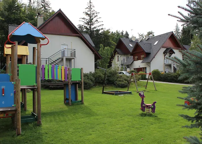 Biały Na Osiedlu Pod śnieżką Apartament *